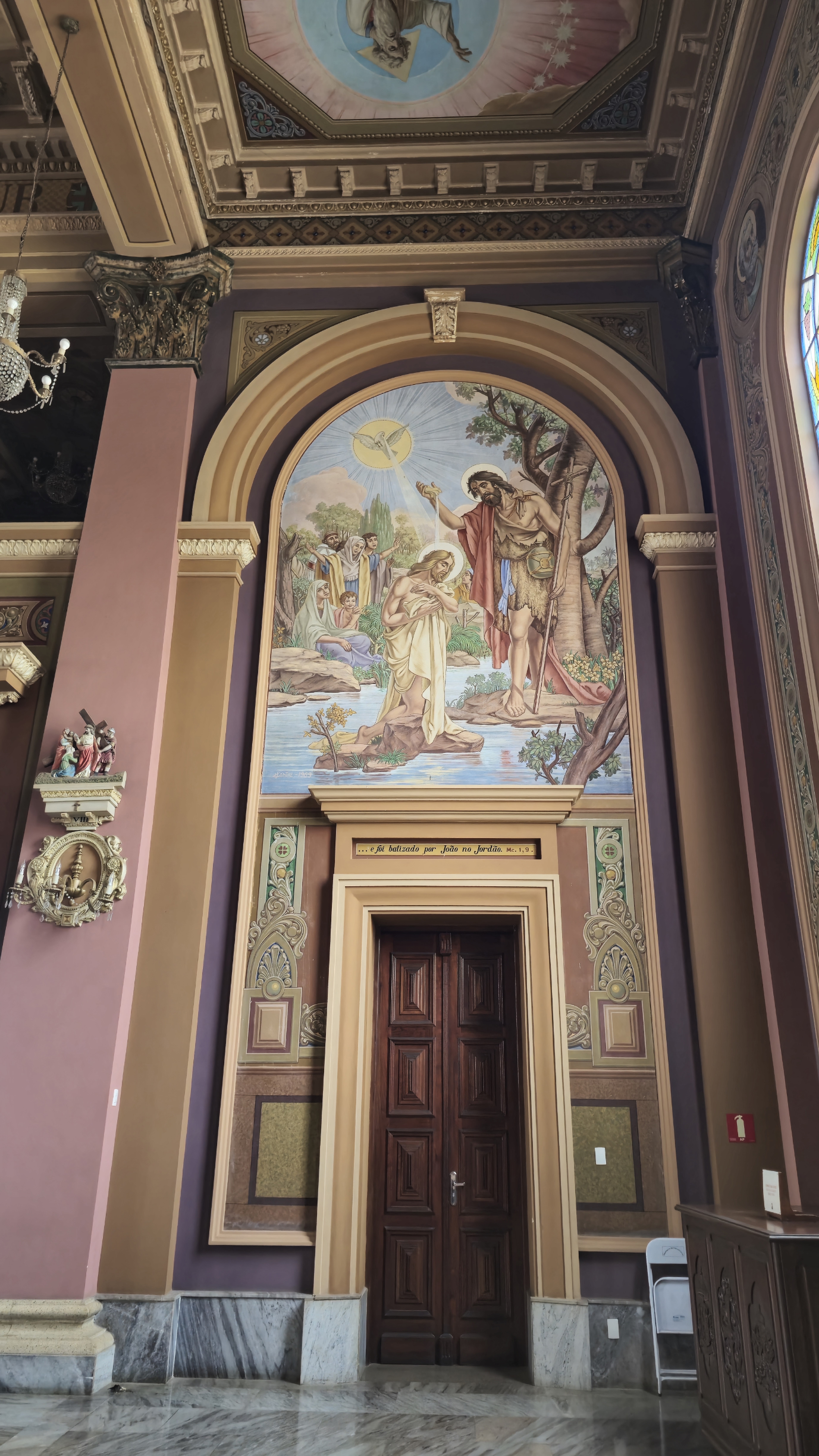 Interior View 3