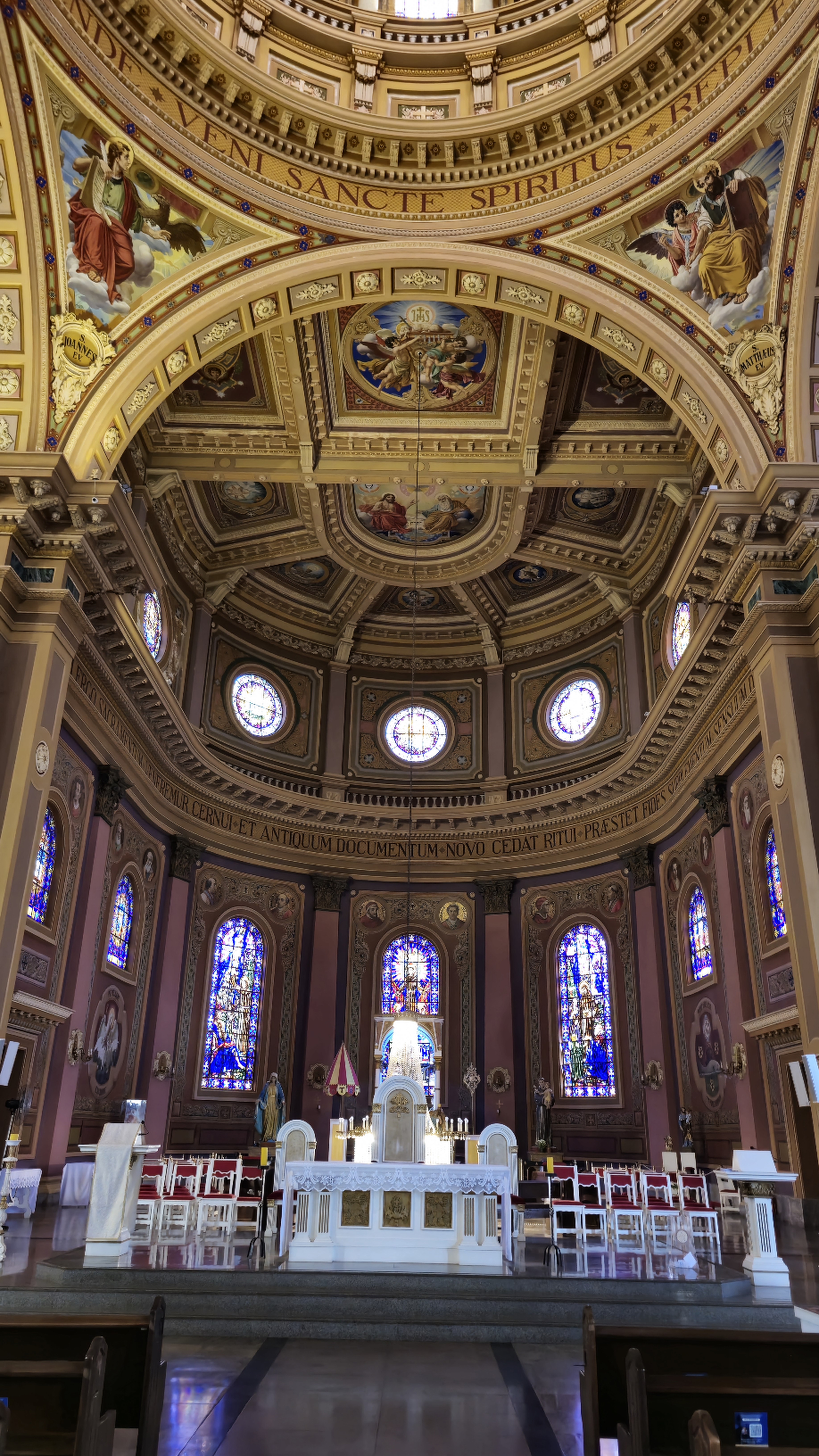 Interior View 9