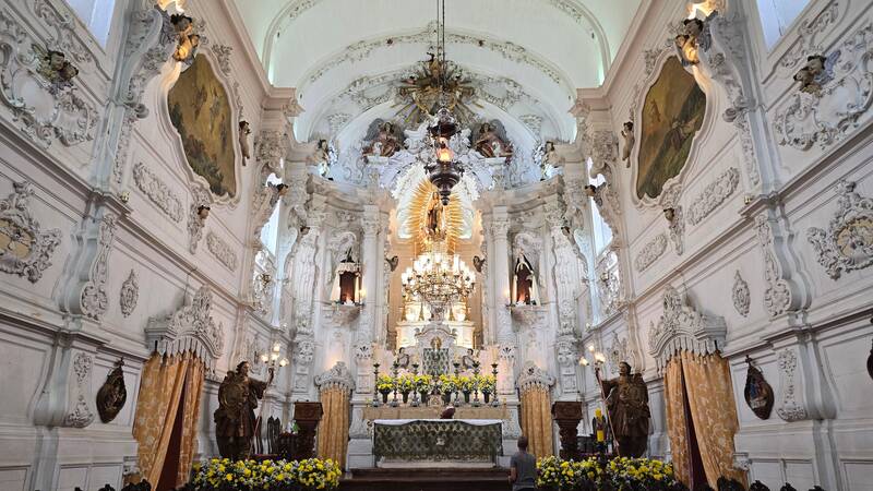Altares da Igreja Nossa Senhora do Carmo, São João del-Rei (MG)