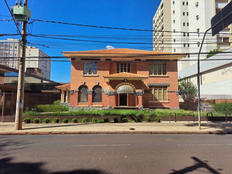 Vista Externa da Biblioteca Sinhá Junqueira, Ribeirão Preto (SP)
